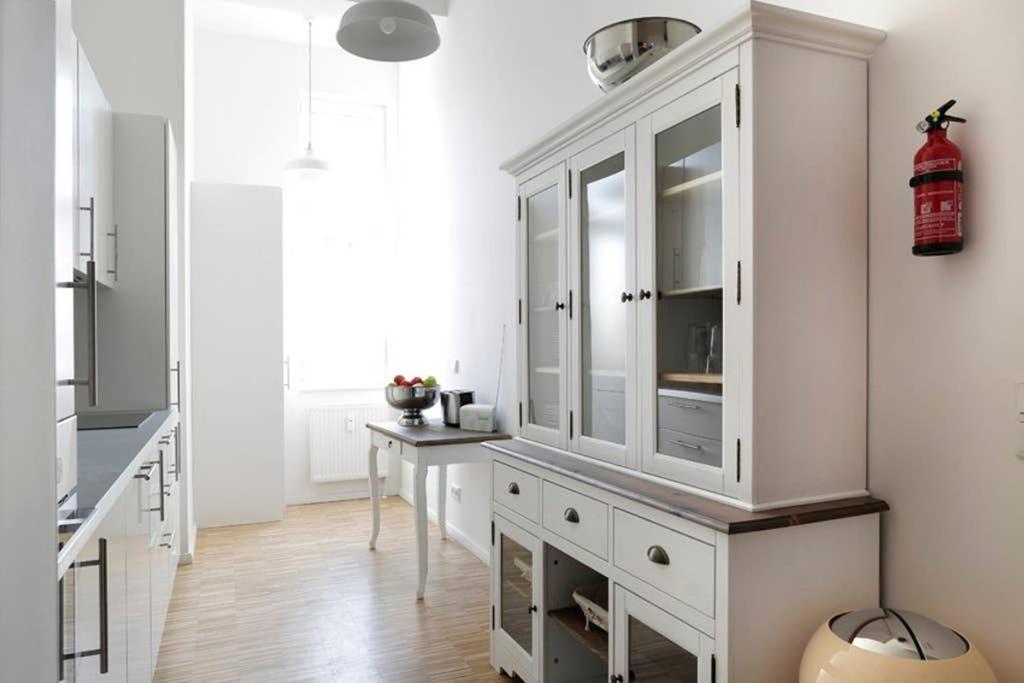 Sc 06 By Rockchair Apartments L Superhost Status L 4 Bedrooms Boxspringbeds 2 Bathrooms Balcony Elevator - Cozy Family & Business Flair Welcomes You! Berlim Exterior foto