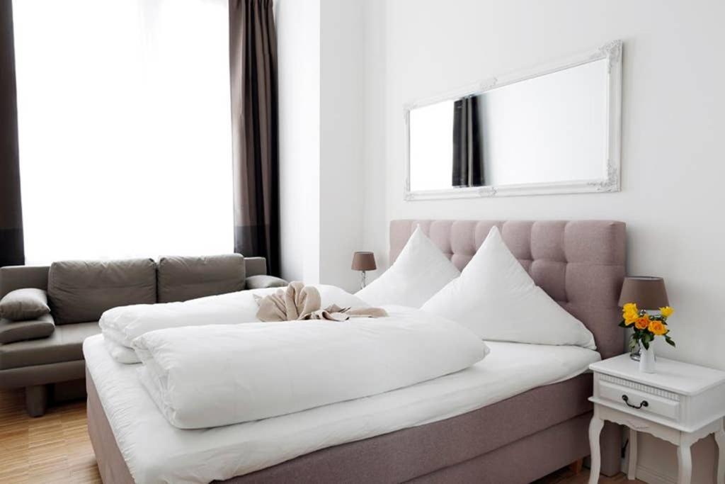 Sc 06 By Rockchair Apartments L Superhost Status L 4 Bedrooms Boxspringbeds 2 Bathrooms Balcony Elevator - Cozy Family & Business Flair Welcomes You! Berlim Exterior foto
