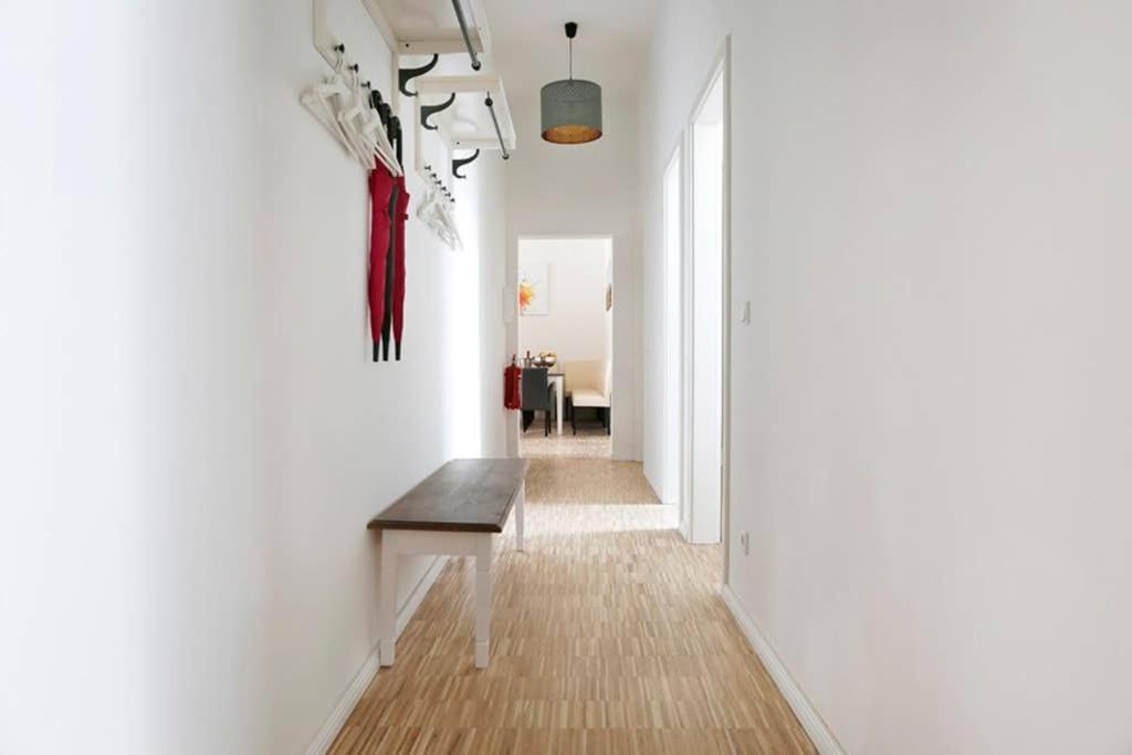 Sc 06 By Rockchair Apartments L Superhost Status L 4 Bedrooms Boxspringbeds 2 Bathrooms Balcony Elevator - Cozy Family & Business Flair Welcomes You! Berlim Exterior foto